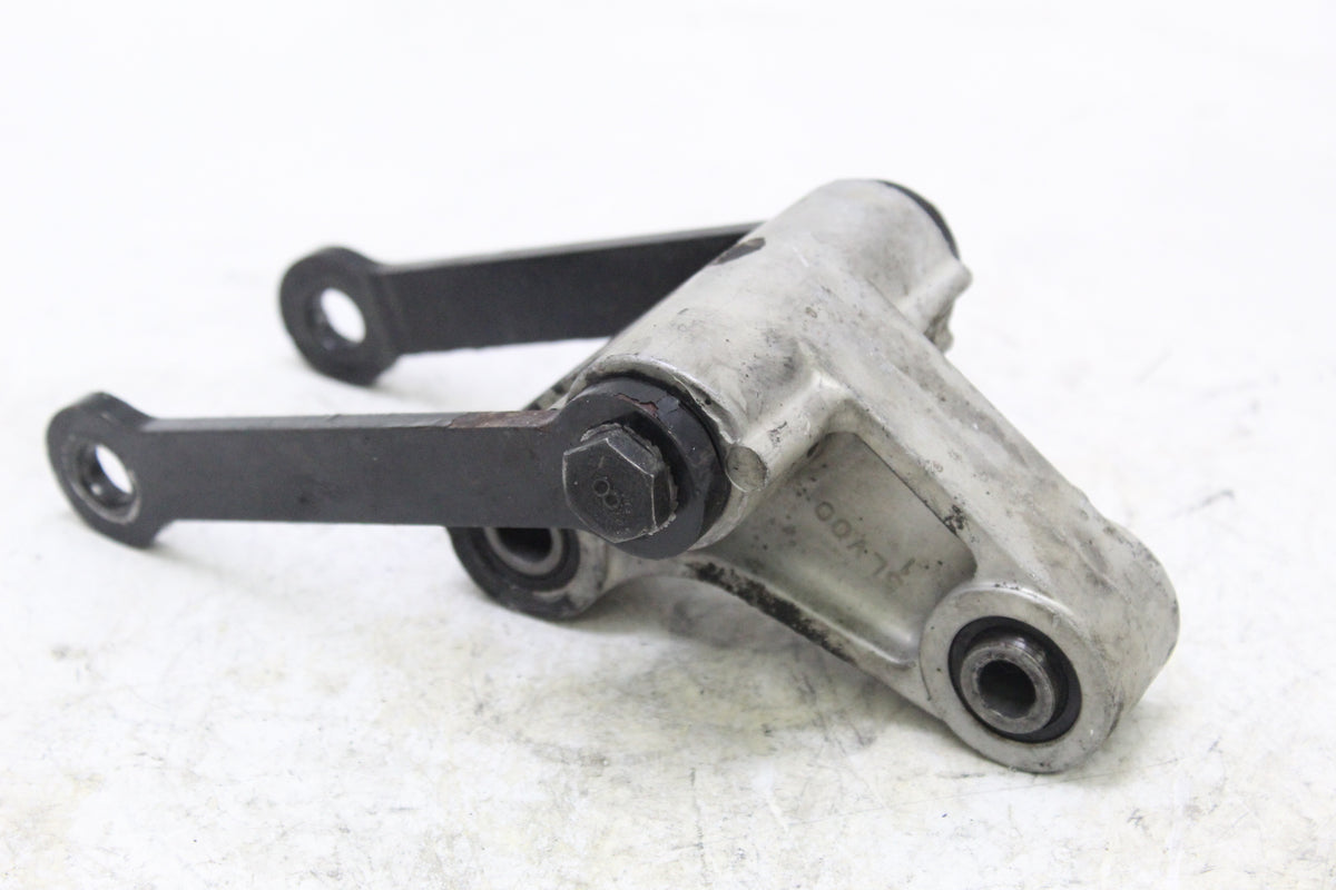 2003 YAMAHA FZ1 FZS1000 FAZER OEM REAR SHOCK LINKAGE DOGBONE ASSEMBLY