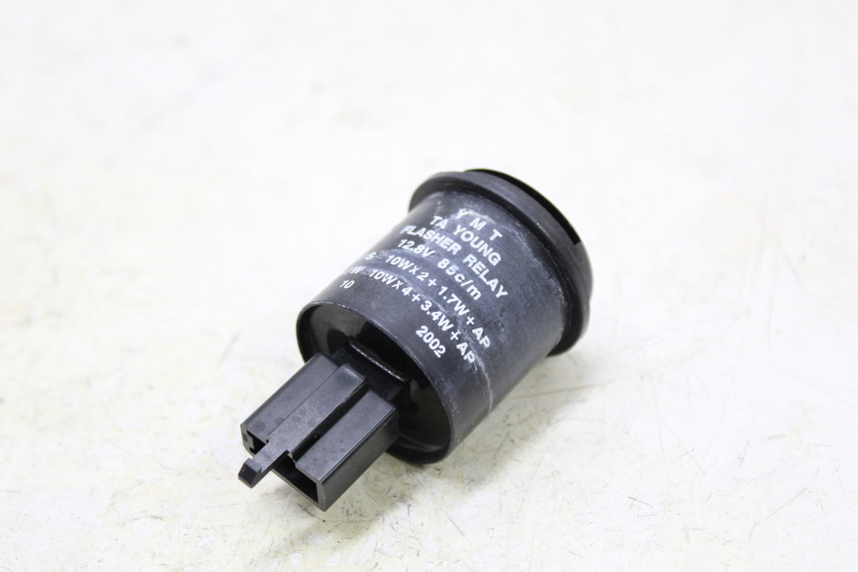 2003 Yamaha Zuma 50 YW50 OEM TURN SIGNAL BLINKER RELAY FLASHER SWITCH