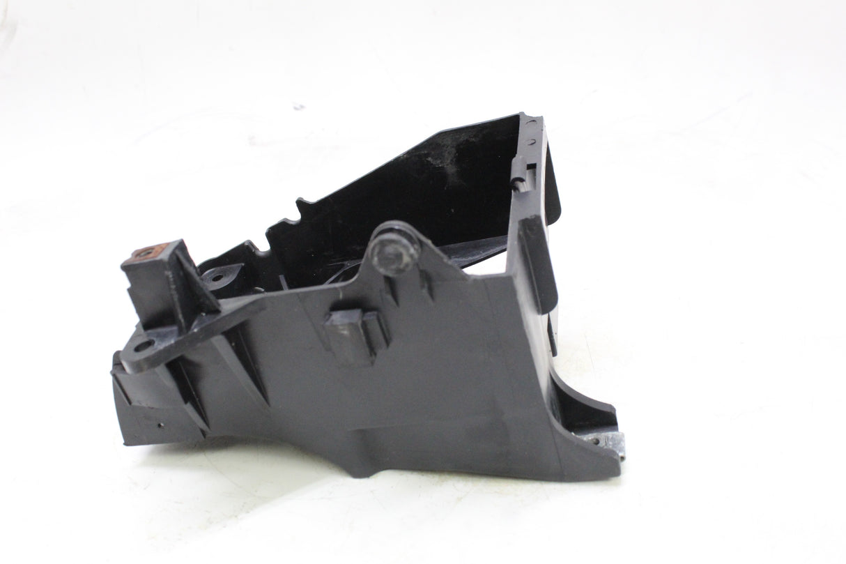 2004 SUZUKI GSXR600 OEM REAR UNDERTAIL BATTERY TRAY BOX HOLDER