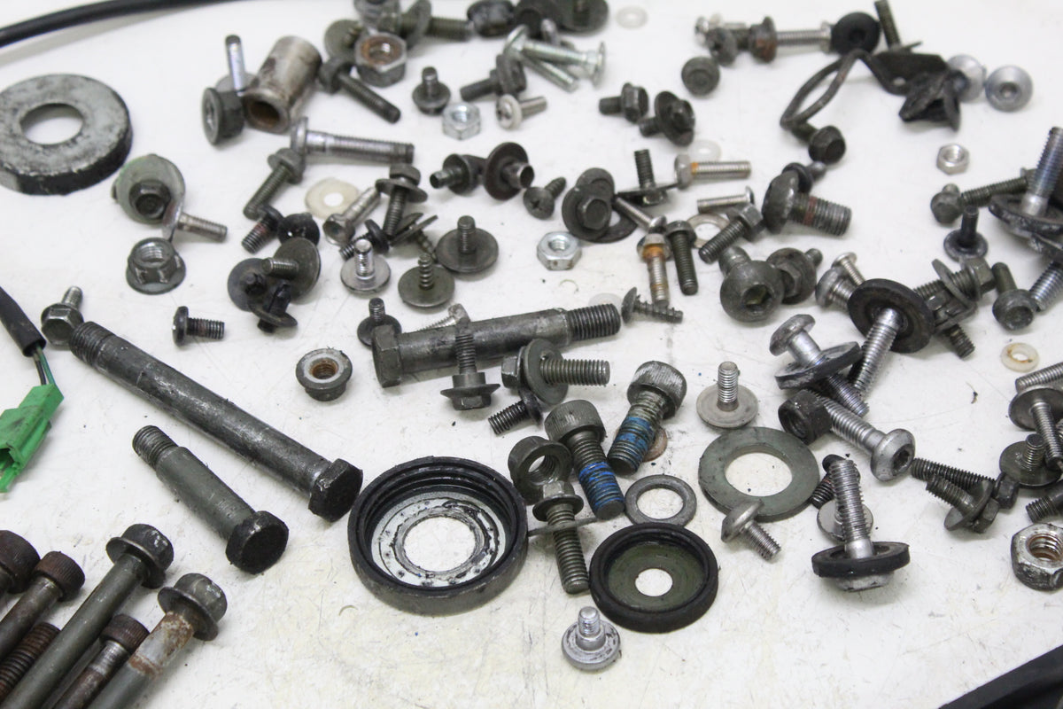 2003 YAMAHA FZ1 FZS1000 FAZER MISC HARDWARE BOLTS NUTS PARTS LOT SET