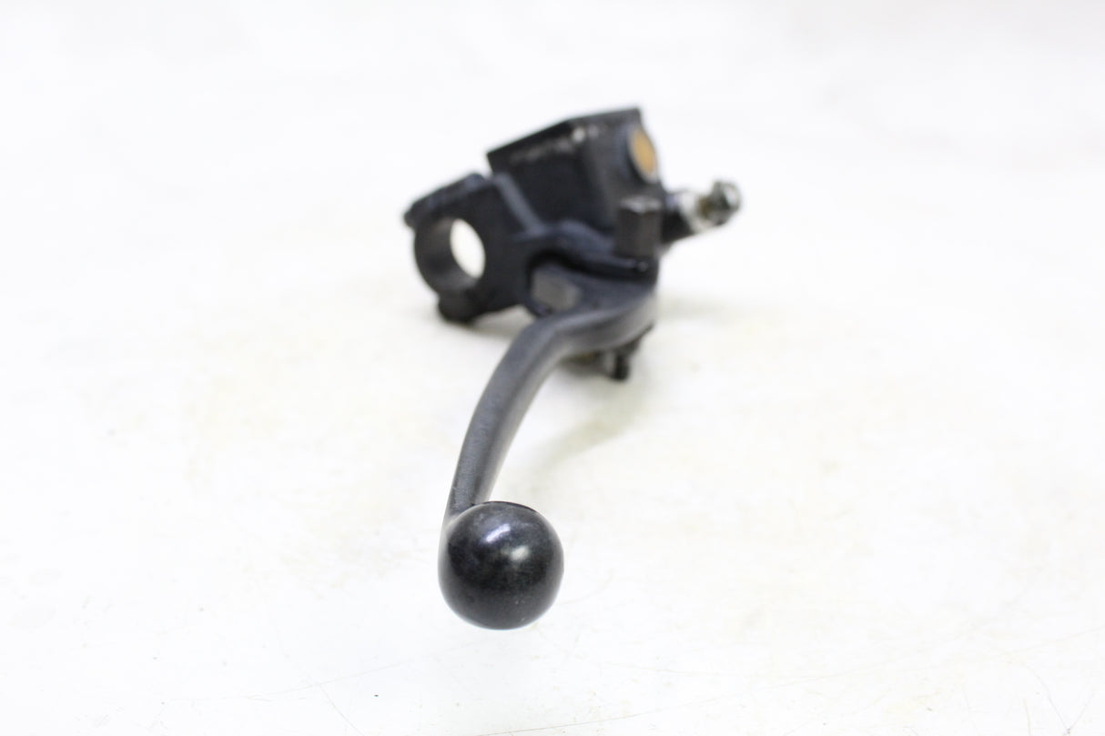 2007 Kawasaki KLR650 OEM FRONT BRAKE MASTER CYLINDER W/ LEVER