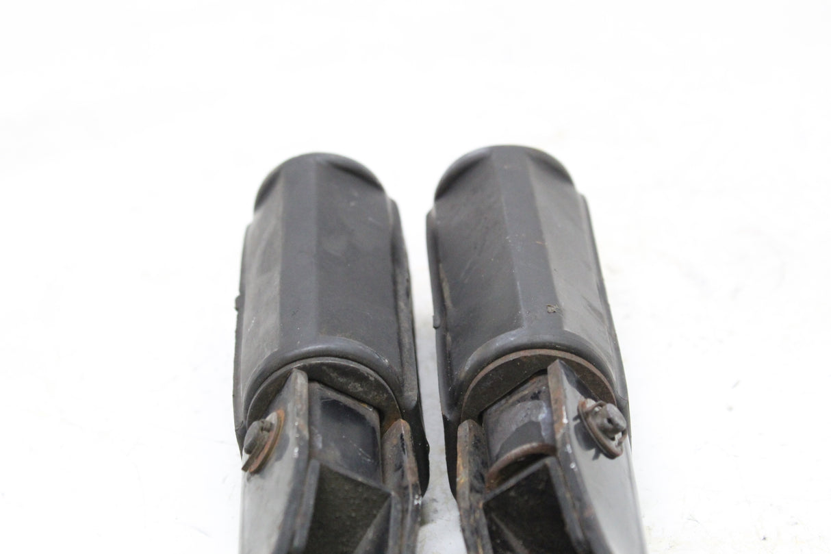 2003 HONDA REBEL 250 CMX250C OEM REAR PASSENGER FOOT PEGS FOOTRESTS PAIR