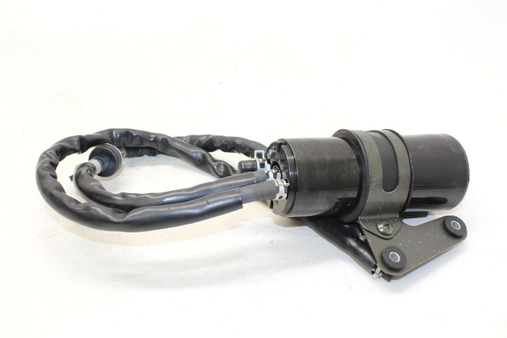 01-03 Suzuki Gsxr600 Evap Vapor Charcoal Emission Canister Oem - Suzuki - Gold River Motorsports