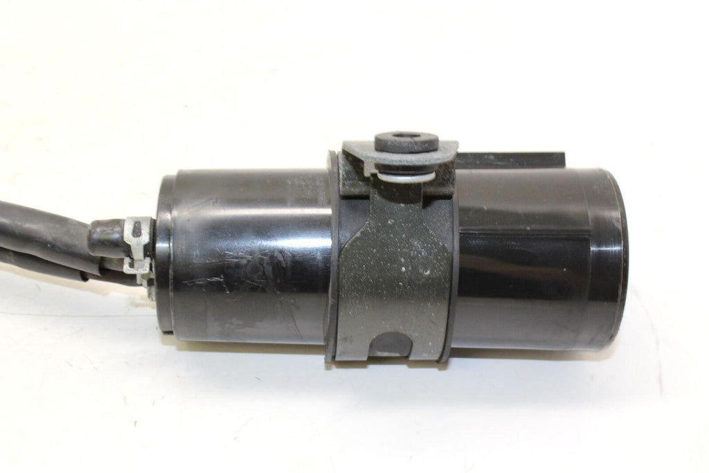 01-03 Suzuki Gsxr600 Evap Vapor Charcoal Emission Canister Oem - Suzuki - Gold River Motorsports