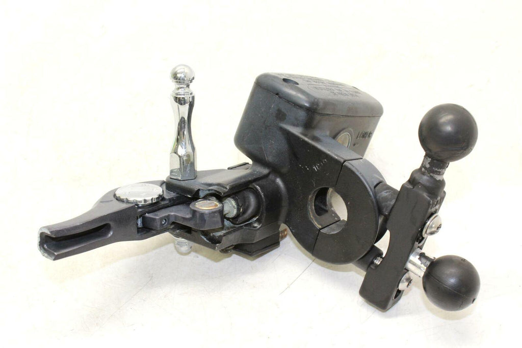 01-05 Honda Goldwing 1800 Gl1800 Clutch Perch Mount With Lever Oem - Honda - Gold River Motorsports