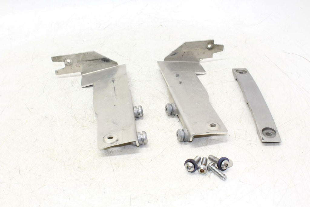 02-03 Kawasaki Vulcan 1500 Vn1500l Brackets Oem - Kawasaki - Gold River Motorsports