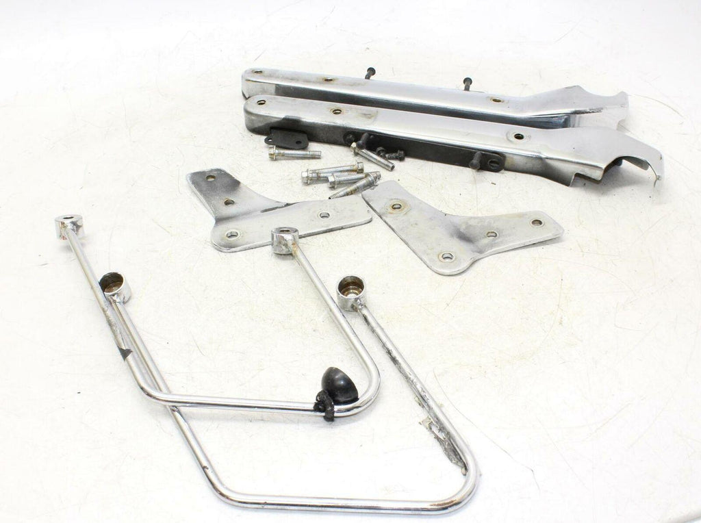 02-03 Kawasaki Vulcan 1500 Vn1500l Nomad Fi Rear Fender Strut Rail Bracket Oem - Kawasaki - Gold River Motorsports