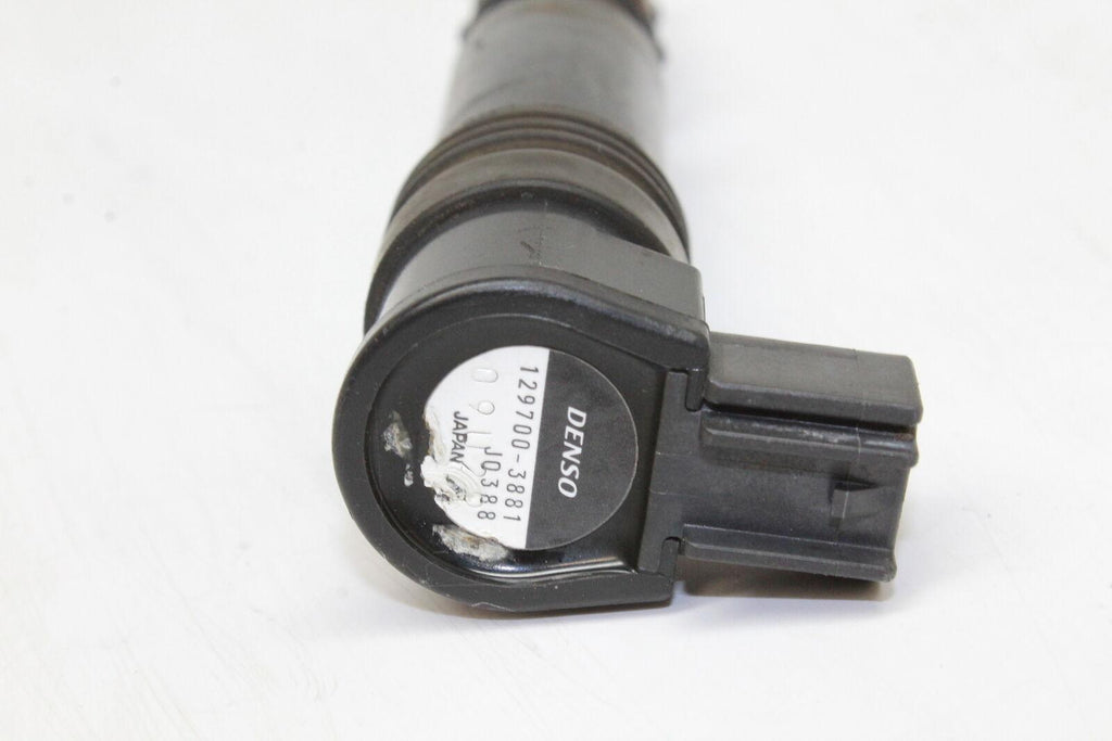 1999-2000 Honda Cbr600f4 F4 Ignition Coil Spark Plug Cap Single Oem