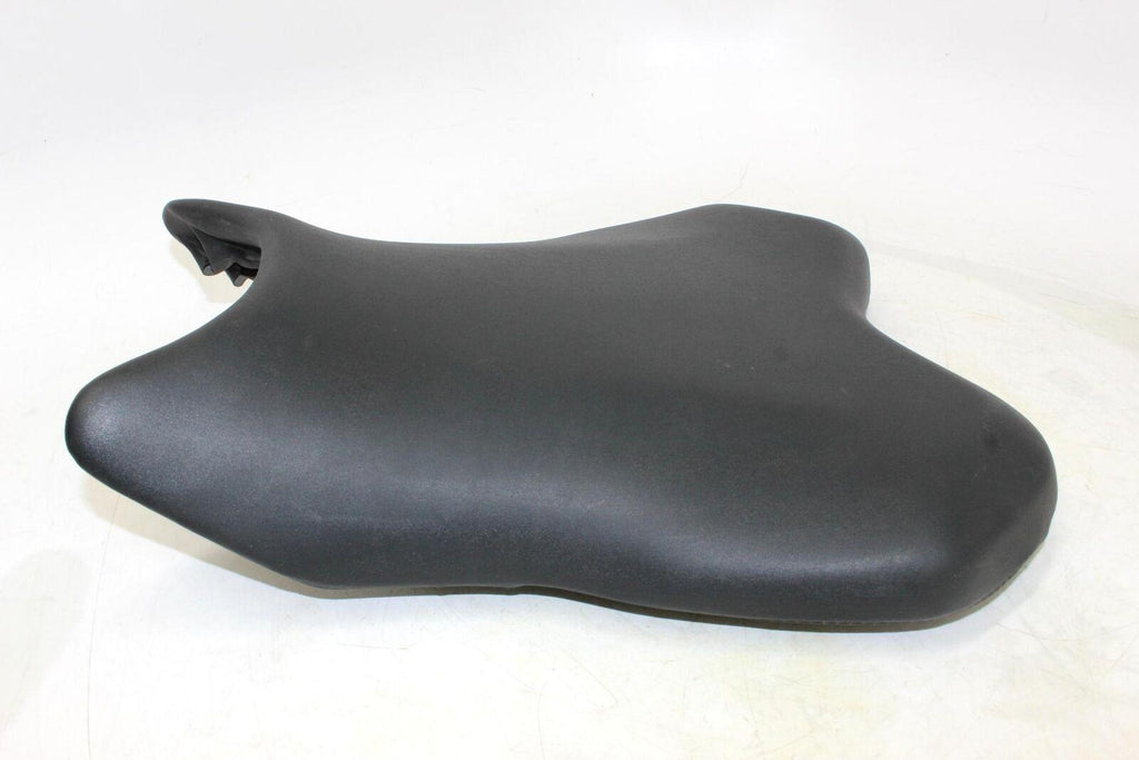 2006-07 Yamaha Yzf R6 Front Drivers Seat Pad Saddle Pillion 2c0-24710-00-00 Oem - Gold River Motorsports