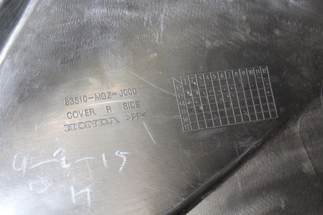 2013 Honda Cbr500r Right Mid Upper Side Fairing Cowl Plastic Oem - Gold River Motorsports