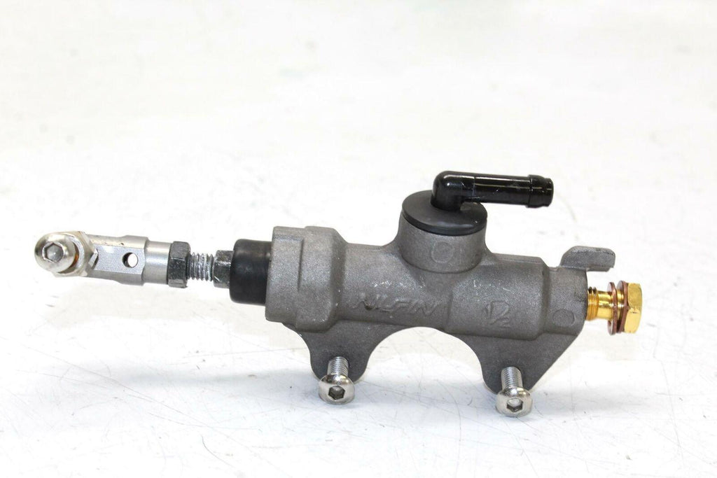 09-14 Yamaha Yzf R1 Rear Back Brake Master Cylinder Oem - Gold River Motorsports