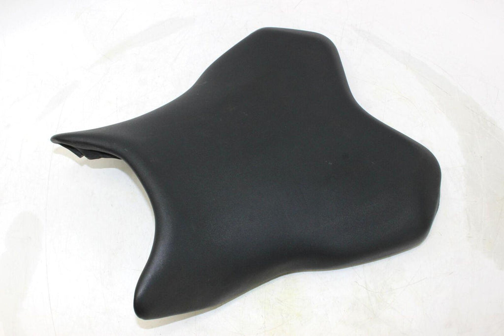 2006-07 Yamaha Yzf R6 Front Drivers Seat Pad Saddle Pillion 2c0-24710-00-00 Oem - Gold River Motorsports