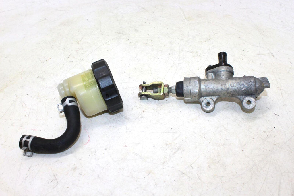 1998 Suzuki Katana 600 Gsx600f Rear Back Brake Master Cylinder With Reservoir - Gold River Motorsports