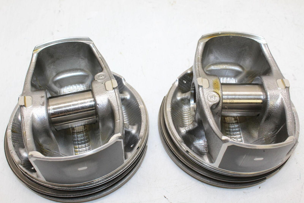 18-20 Harley-Davidson Street Bob Engine Motor Pistons Oem - Gold River Motorsports