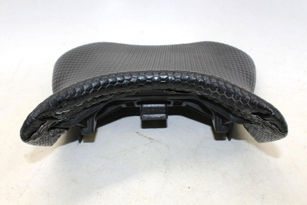 2007 Yamaha Yzf R6 Front Drivers Seat Pad Saddle Pillion - Gold River Motorsports