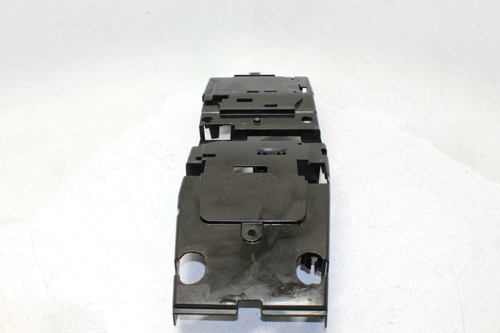 08-16 Yamaha Yzf R6 Rear Back Tail Undertail Battery Tray Plastic Oem - Gold River Motorsports