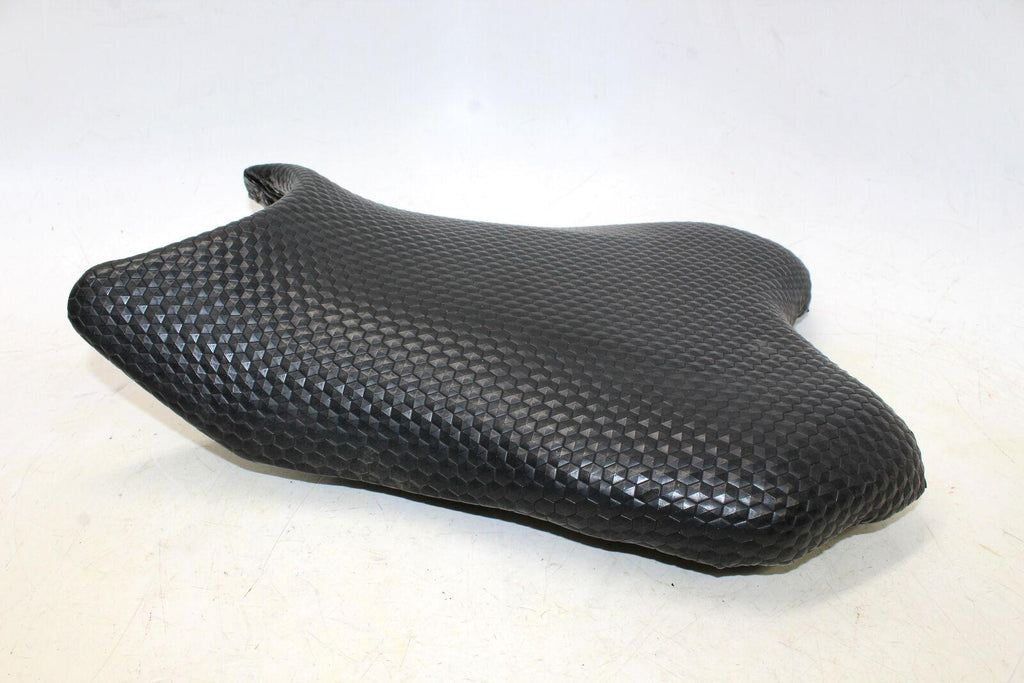 2007 Yamaha Yzf R6 Front Drivers Seat Pad Saddle Pillion - Gold River Motorsports