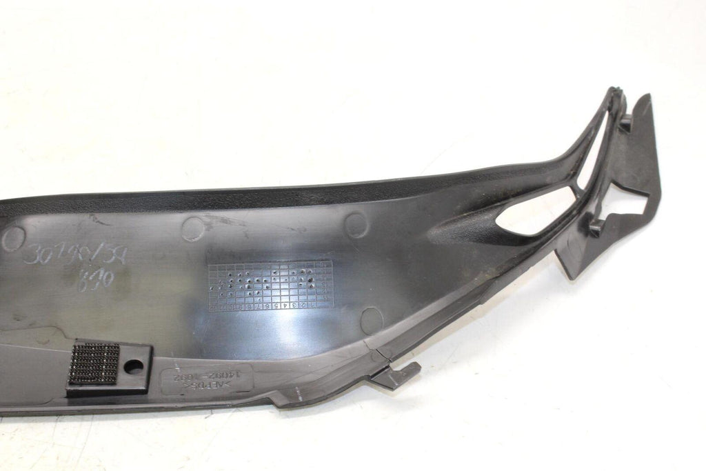 2016 Kawasaki Z800 Zr800 Right Side Under Fuel Tank Fairing Cover Panel 14092-10