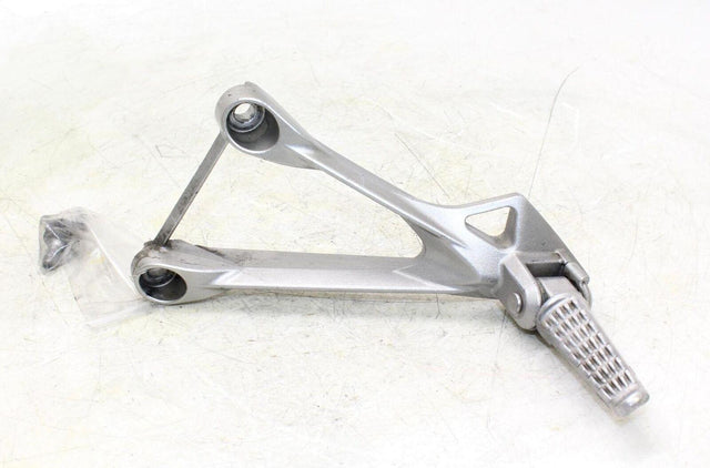 05-06 Kawasaki Ninja Zx6r Zx636c Right Rear Back Passenger Peg - Gold River Motorsports