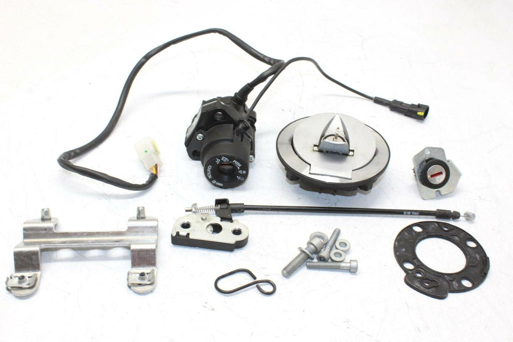 19-21 Aprilia Rsv4 Ignition Lock Key Set W/ Gas Cap And Seat Lock Oem - Gold River Motorsports