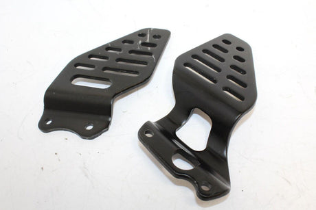 2009 Yamaha Yzf R6 Right Left Rearsets Rear Set Driver Foot Pegs Oem - Gold River Motorsports