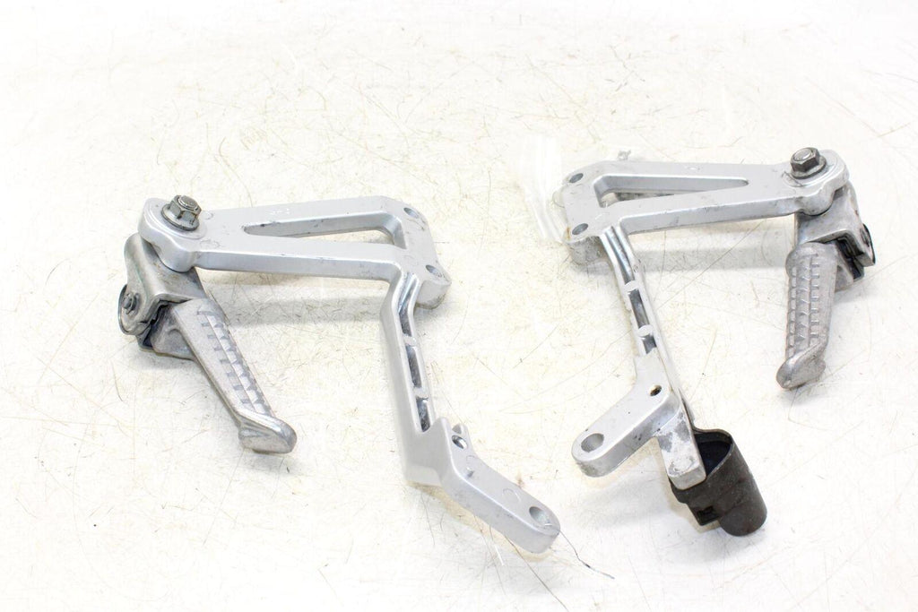 2006 Kawasaki Ninja 250r Ex250f Rear Back Passenger Peg Set Pair Oem - Gold River Motorsports