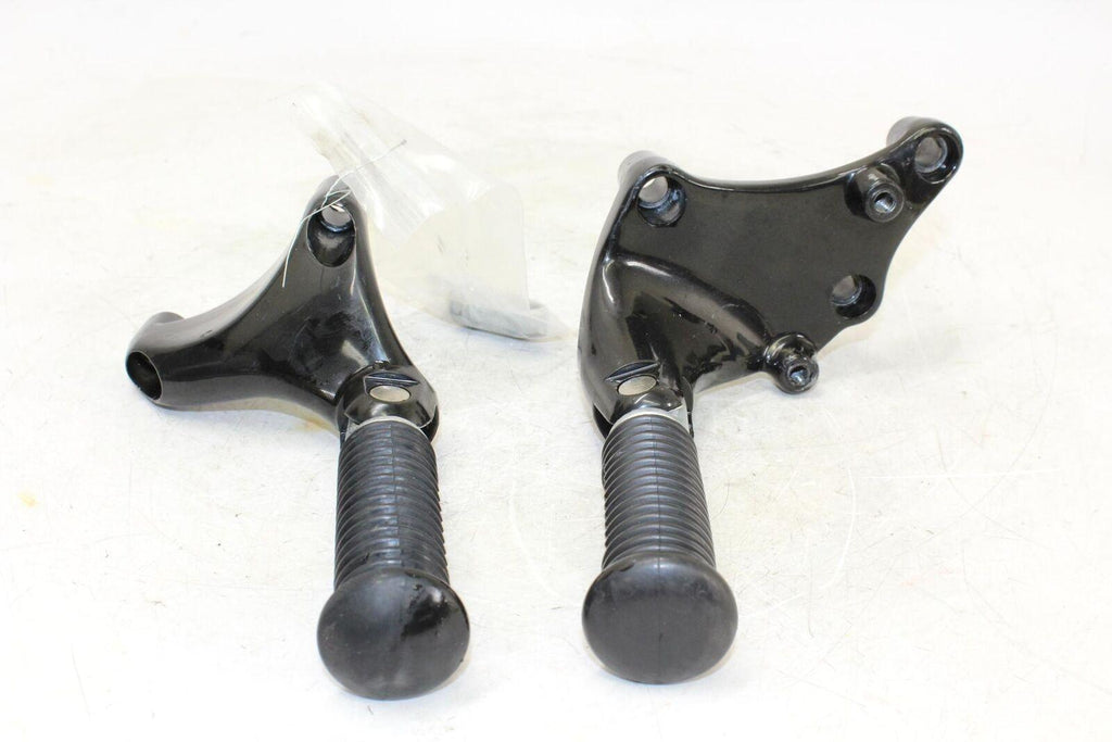 2016 Harley-Davidson Iron 883 Xl883n Front Foot Rests Pegs Steps Set Pair - Gold River Motorsports