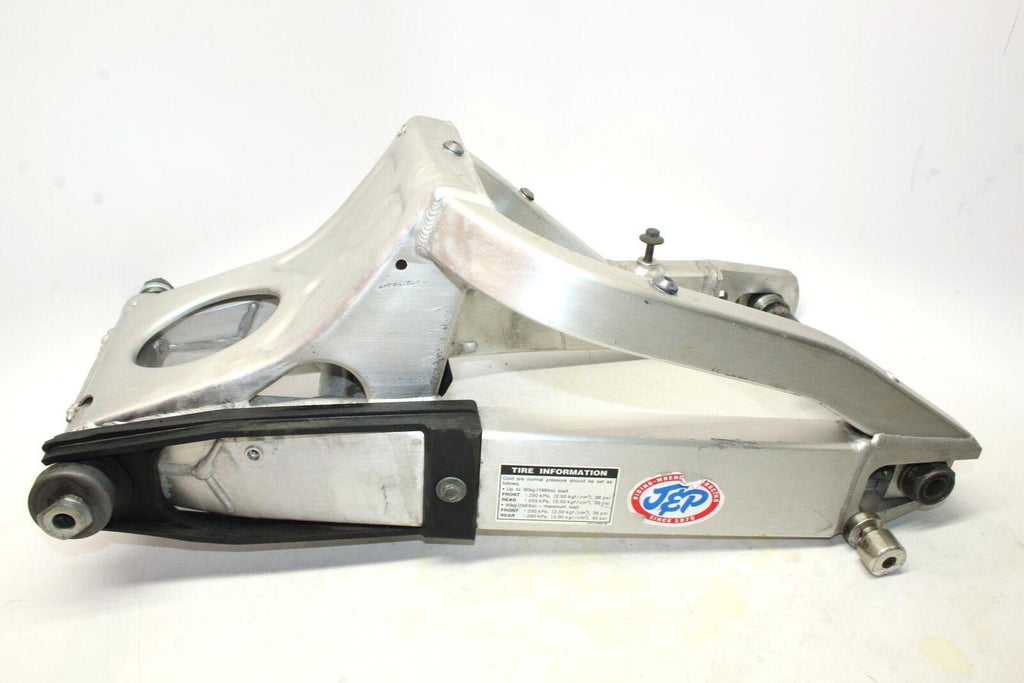 2002 Yamaha Yzf R6 Rear Swingarm Back Suspension Swing Arm 5mt-22110-01-00 - Gold River Motorsports