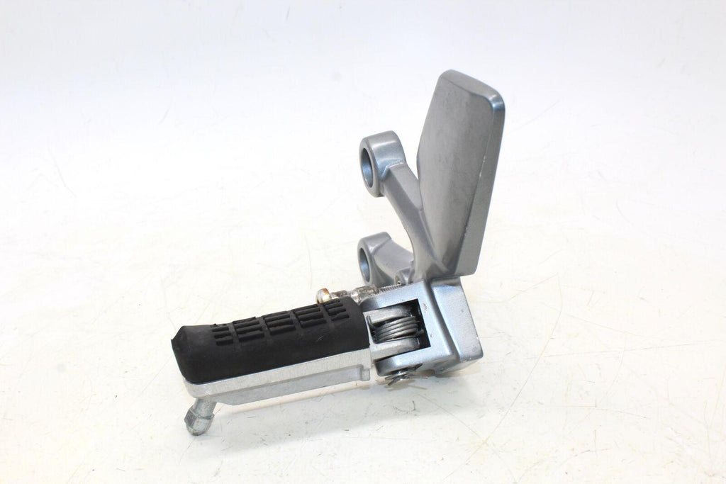 2015 Sym T2 250i Left Rearset Rear Set Driver Foot Peg Rest Stop Oem - Gold River Motorsports