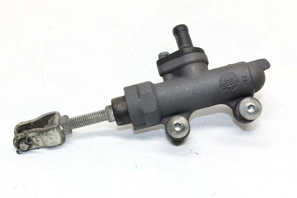 04-09 Suzuki Gs500f Rear Back Brake Master Cylinder Oem - Gold River Motorsports