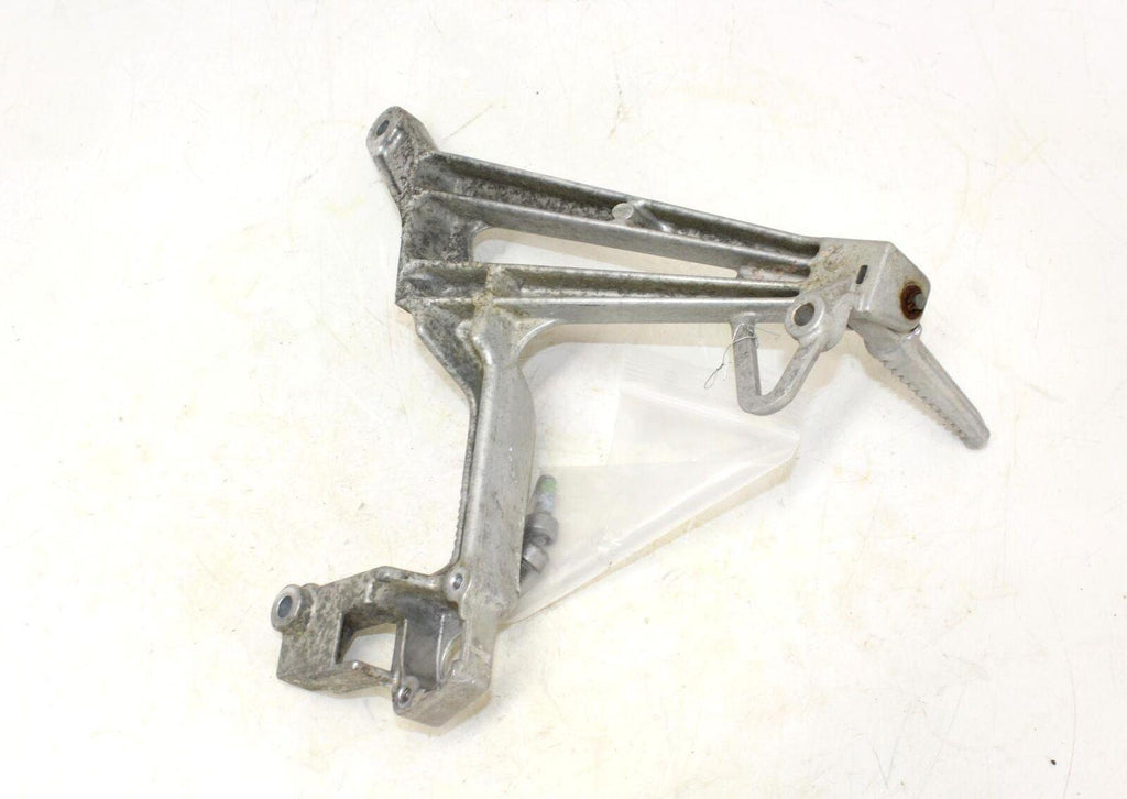 1996 Honda Interceptor 750 Vfr750f Rear Back Passenger Peg Set Pair - Gold River Motorsports