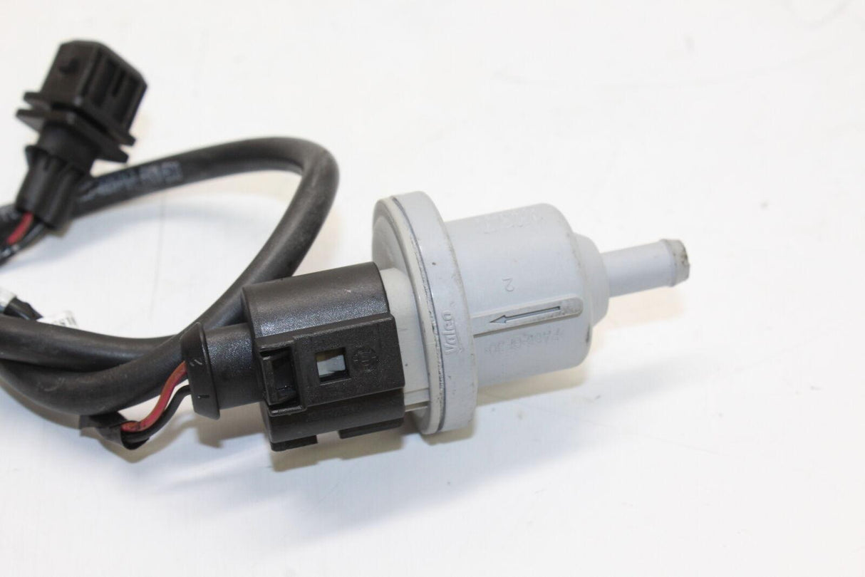 16-20 Triumph Street Twin 900 Air Valve Solenoid Top Engine Switch Sensor Oem - Gold River Motorsports