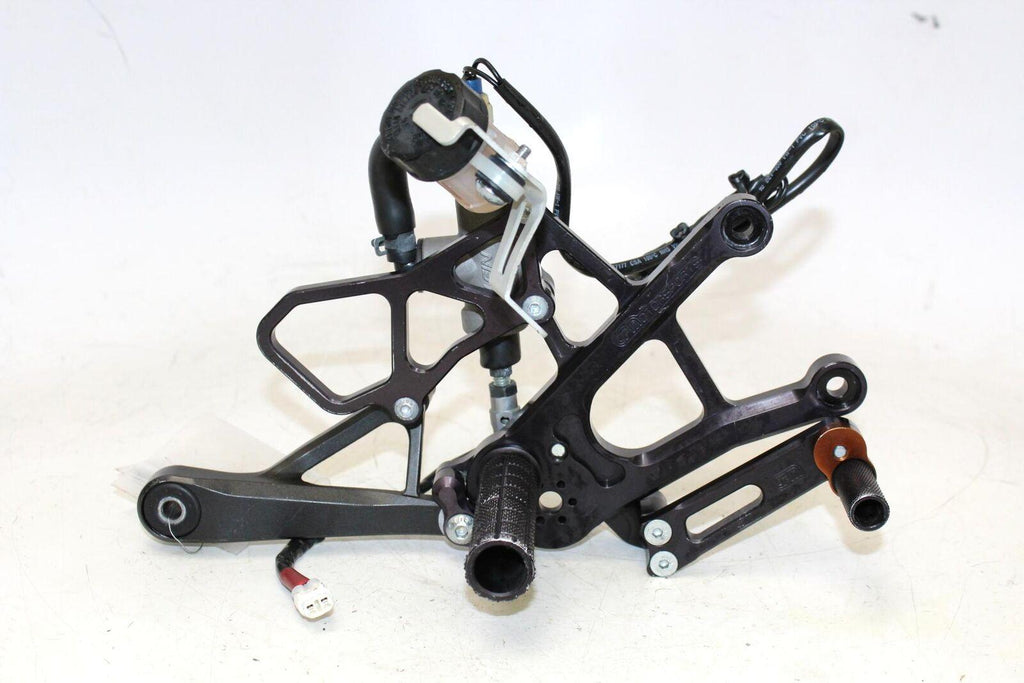 2015 Yamaha Yzf R1 Right Rearset Rear Set Driver Foot Peg Rest Stop - Gold River Motorsports