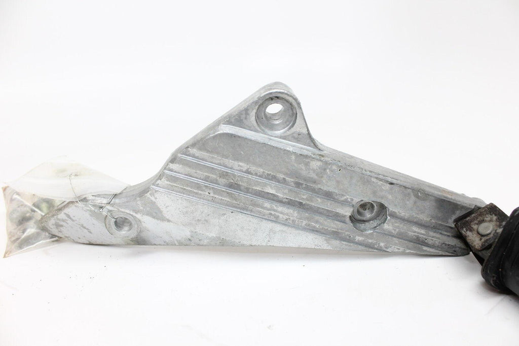 82-83 Yamaha Xj650 Seca Left Rear Back Passenger Foot Peg Bracket Mount Oem - Gold River Motorsports