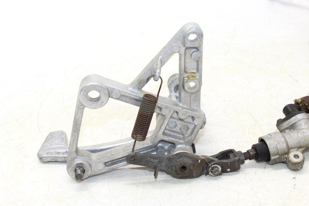 1987 Honda Interceptor 700 Vfr700f2 Right Rearset Rear Set Driver Foot Peg Rest - Gold River Motorsports