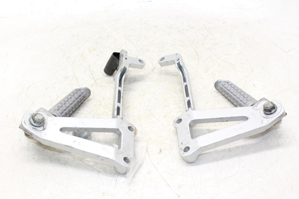 2006 Kawasaki Ninja 250r Ex250f Rear Back Passenger Peg Set Pair Oem - Gold River Motorsports