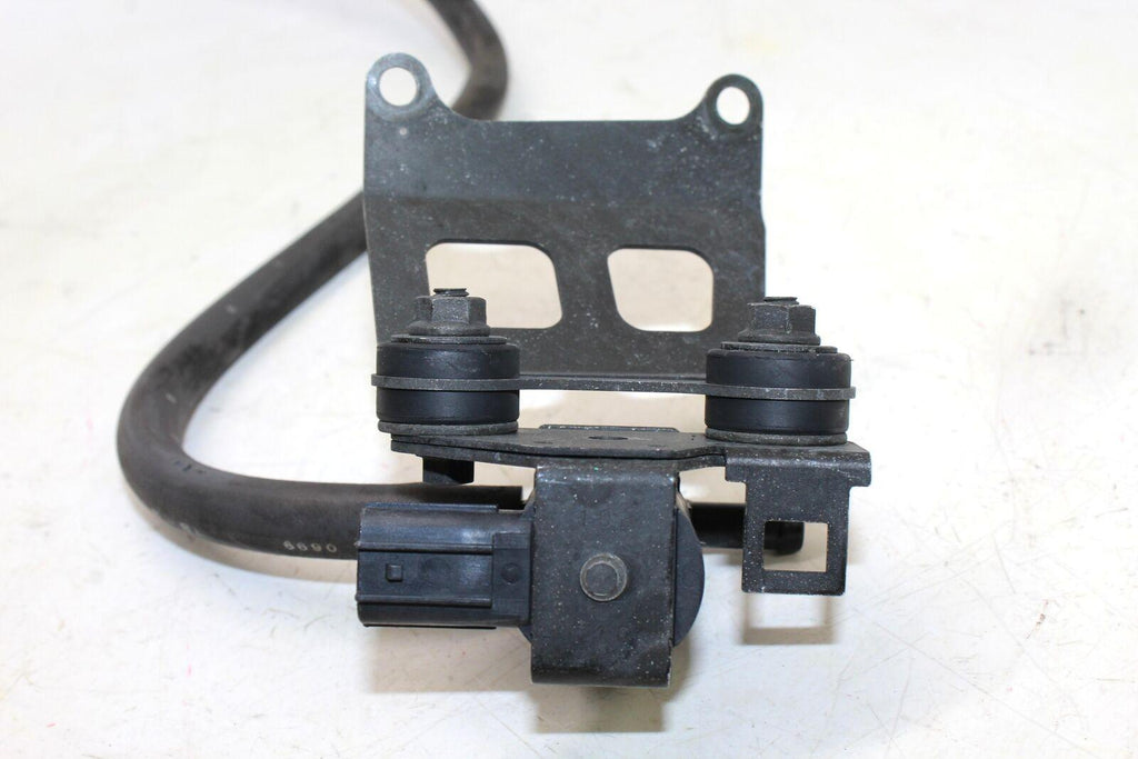 2001 Honda Rvt1000r Rc51 Air Valve Solenoid Top Engine Switch Sensor - Gold River Motorsports