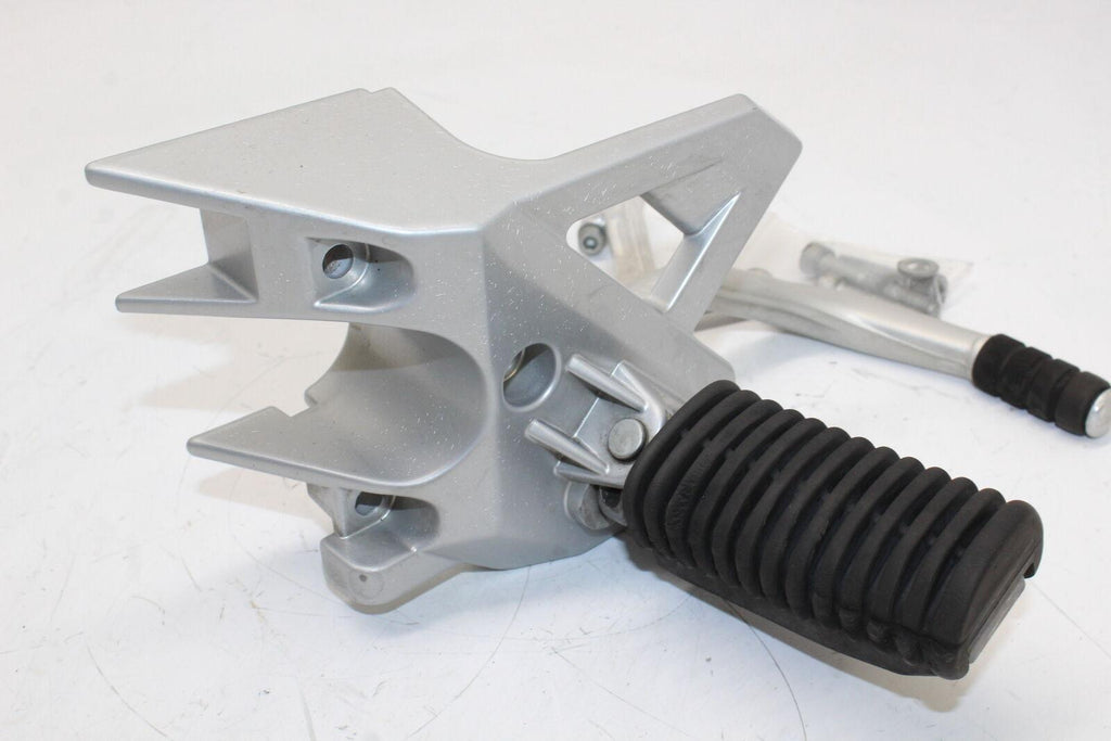 1996-2001 Bmw R1100r Left Rearset Rear Set Driver Foot Peg Rest Stop Oem *Nice* - Gold River Motorsports