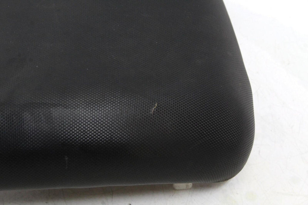 2005 Suzuki Hayabusa Gsx1300r Rear Back Passenger Tandem Seat Pad Saddle Oem