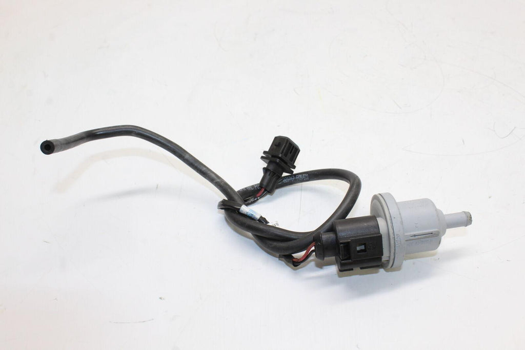 16-20 Triumph Street Twin 900 Air Valve Solenoid Top Engine Switch Sensor Oem - Gold River Motorsports