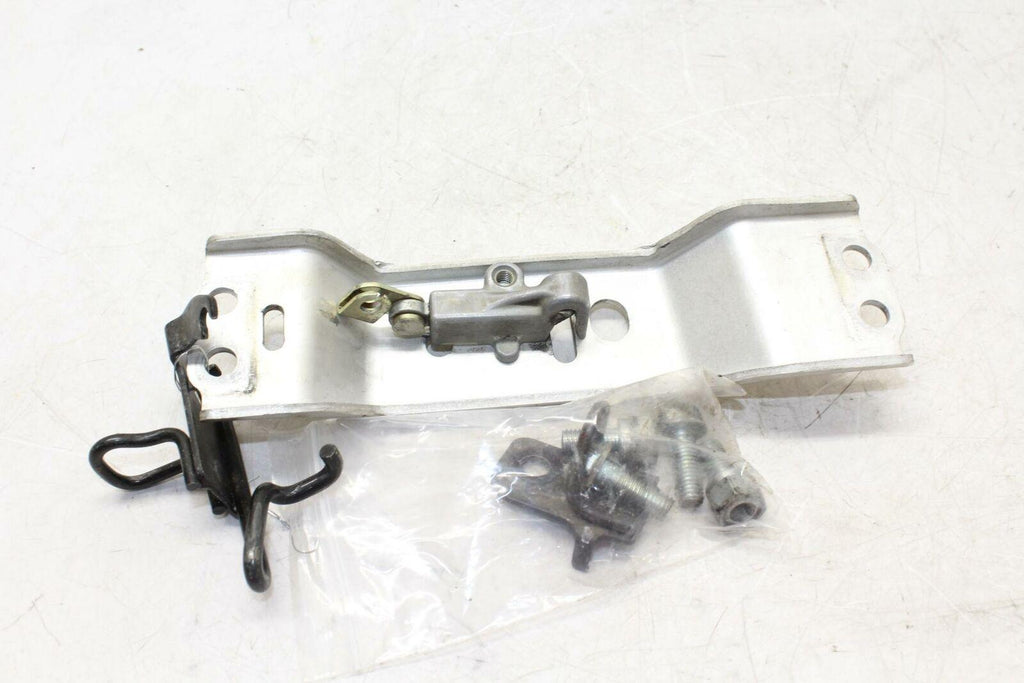 03-06 Honda Cbr600rr Bracket & Heel Guard Oem - Gold River Motorsports