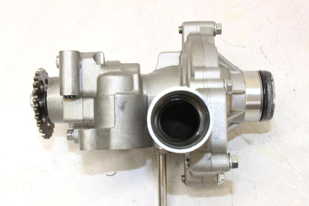 2014 Triumph Daytona 675r Abs Engine Water Oil Pump
