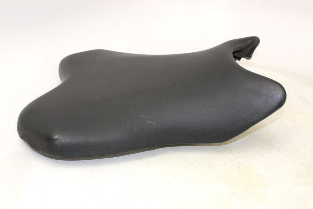 2006-07 Yamaha Yzf R6 Front Drivers Seat Pad Saddle Pillion 2c0-24710-00-00 Oem - Gold River Motorsports