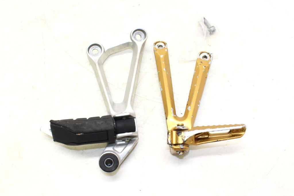 11-13 Honda Cbr250r Rear Back Passenger Peg Set Pair Oem - Gold River Motorsports