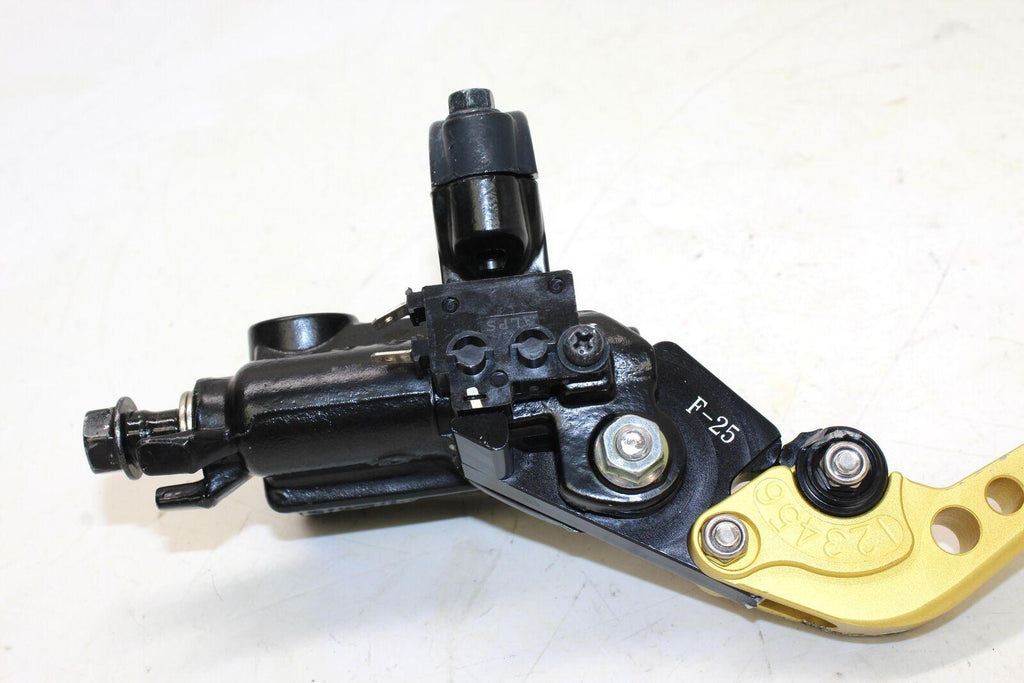 2013 Honda Cbr250r Abs Front Brake Master Cylinder With Lever - Gold River Motorsports