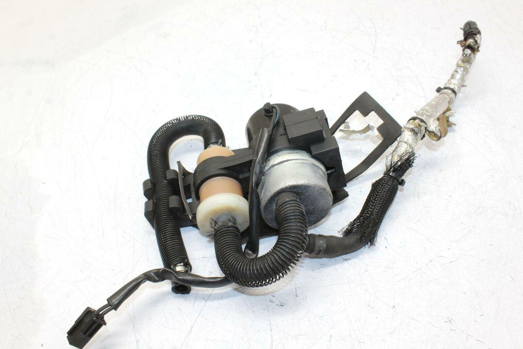 04-09 Yamaha Road Star Xv1700a Fuel Gas Pump Oem - Gold River Motorsports