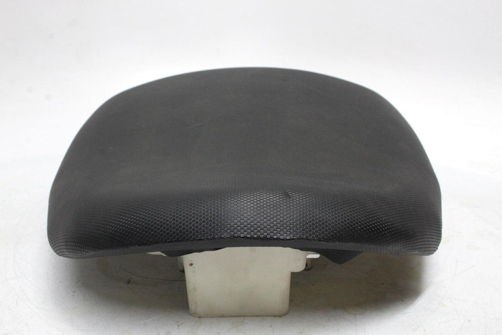 2005 Suzuki Hayabusa Gsx1300r Rear Back Passenger Tandem Seat Pad Saddle Oem