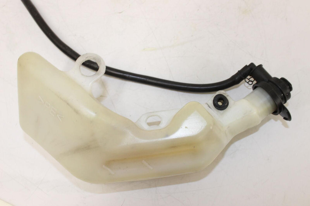 (14-16) 2016 Yamaha Fz09 Coolant Water Tank Reservoir Bottle 1rc-21871-00-00 Oem - Yamaha - Gold River Motorsports