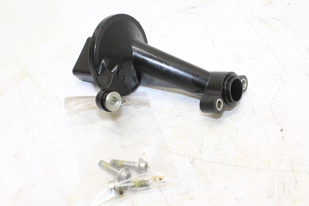 (14-16) 2016 Yamaha Fz09 Engine Inner Oil Filter Pickup Screen Oem - Yamaha - Gold River Motorsports