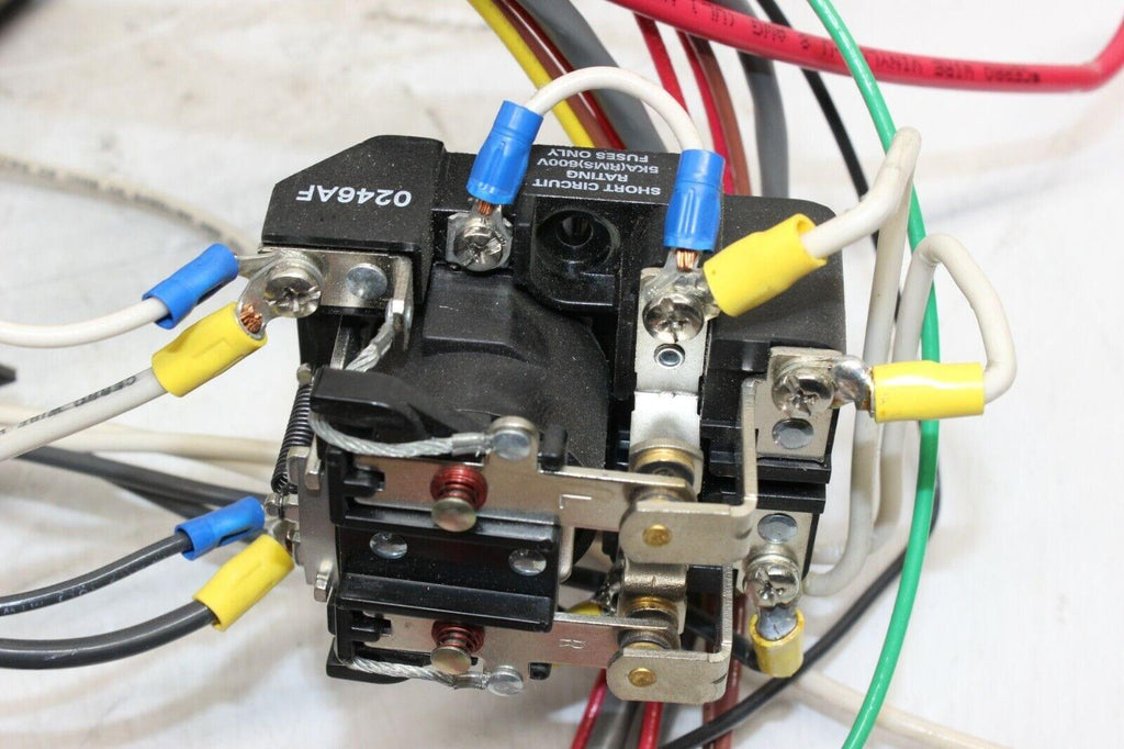 Te P&B Circuit Breaker W31-X2m1g-15 /20 /1. Dayton 5x847m. Ac Hertz Amps Volts - Gold River Motorsports